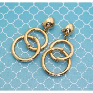 Vintage Tangled Rings Gold Tone Clip On Earrings - R14